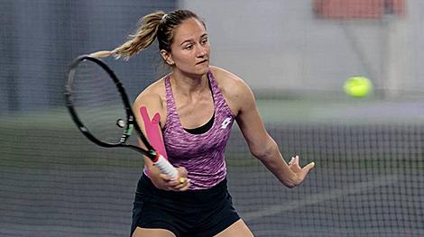 Шиманович вышла в 1/8 финала теннисного турнира в Португалии