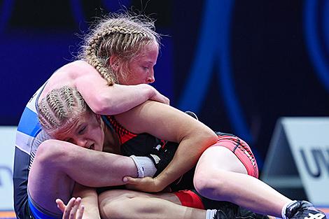 Белоруска Костенич стала чемпионкой Европы по борьбе среди юниорок