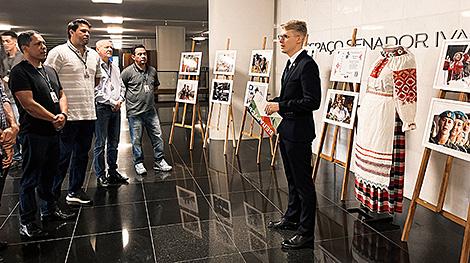 В парламенте Бразилии открылась фотовыставка о белорусских женщинах