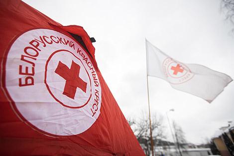 Около 200 тыс. человек ежегодно получают помощь Белорусского Красного Креста