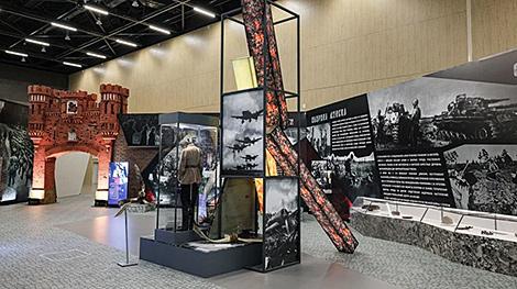 Икона-оберег, ноты военных музыкантов, фронтовые письма. Что еще сохранил музей истории ВОВ за 81 год