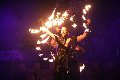 Масштабный фестиваль огня 