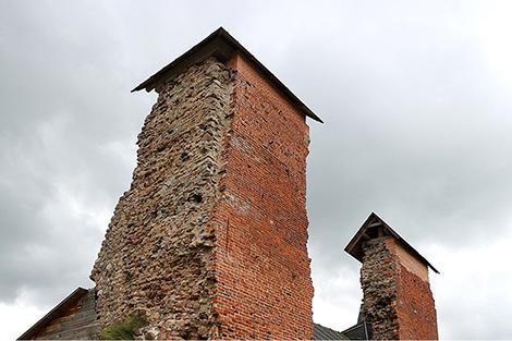 В Беларуси завершился первый этап реставрации Кревского замка. Появится ли тут музей?
