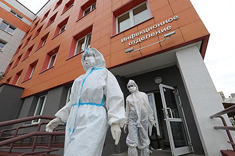 За сутки в Беларуси зарегистрированы 648 пациентов с COVID-19, выписаны 492