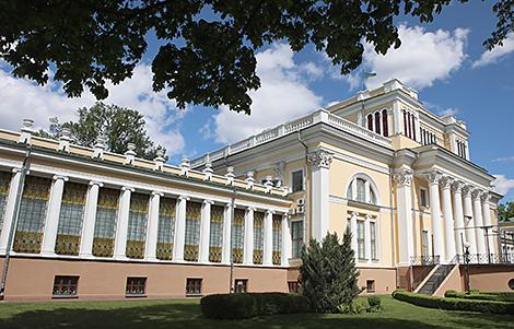 Летние музыкальные вечера стартуют в Гомельском дворцово-парковом ансамбле 15 июня