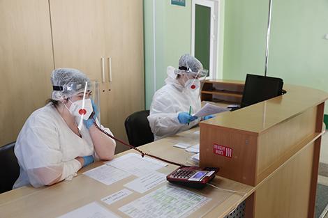 За сутки в Беларуси зарегистрированы 398 пациентов с COVID-19, выписаны 215