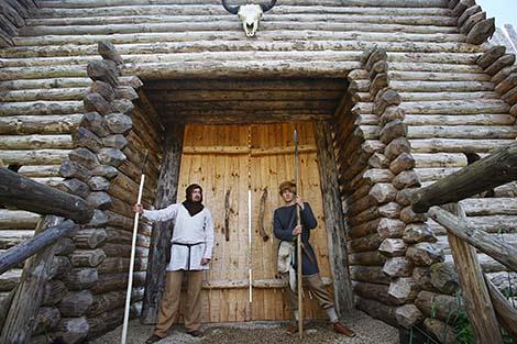 Древнегерманское подворье и славянскую деревню воссоздадут в археологическом музее Беловежской пущи