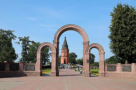 Огненный рубеж на Днепре. К 85-летию героической обороны Могилева