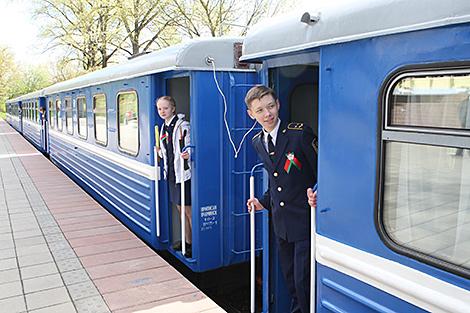Детская железная дорога в Минске перешла на летнее расписание