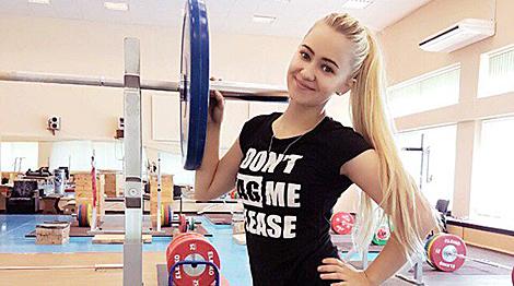 Белоруска Юлия Асаенок завоевала бронзу на ЧЕ по тяжелой атлетике