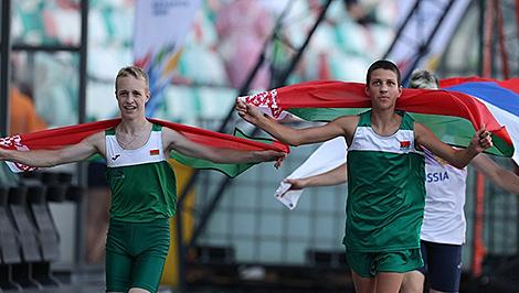 Белорусские прыгуны с шестом выиграли две медали на II Играх стран СНГ