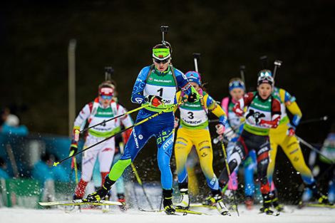 Смешанными эстафетами в 