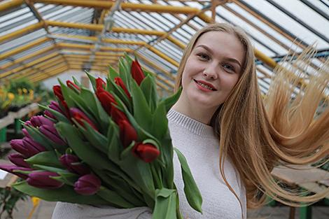 Белстат: здоровье и понимание в семье - главные жизненные приоритеты белорусок
