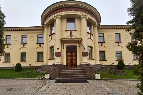 Купала и Колас. Кто стоял у истоков Белорусского общества дружбы, которому сегодня - 100 лет