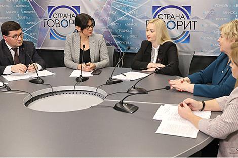 Сколько долгожителей поздравят во время акции 