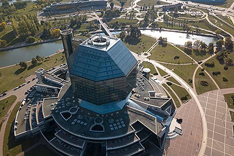 Трагедия, которую нельзя забыть: в Нацбиблиотеке представили выставку о геноциде белорусского народа