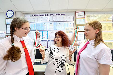 Витебские гимназистки завоевали золото и серебро на Европейской олимпиаде по информатике в Италии