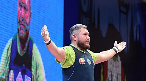 Андрей Арямнов завоевал серебро на ЧМ по тяжелой атлетике в Паттайе