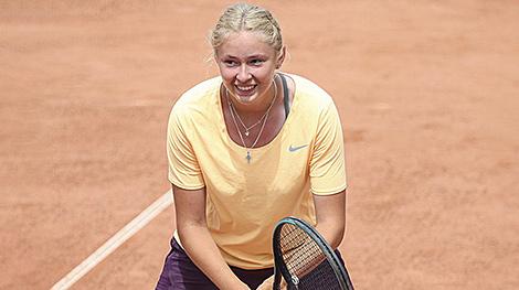 Хомутянская выиграла турнир ITF в Ташкенте