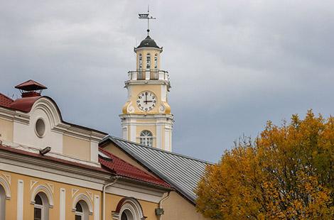 В Витебске откроется выставка вееров из Мирского замка