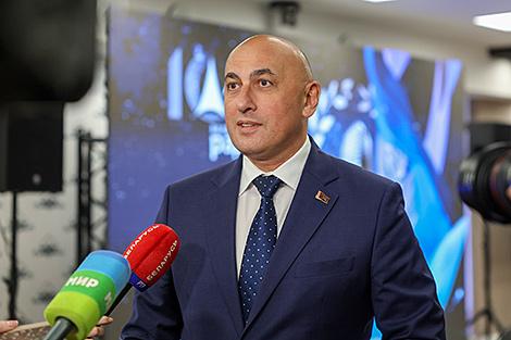 Марков: радио остается популярным, несмотря на появление новых информационных технологий