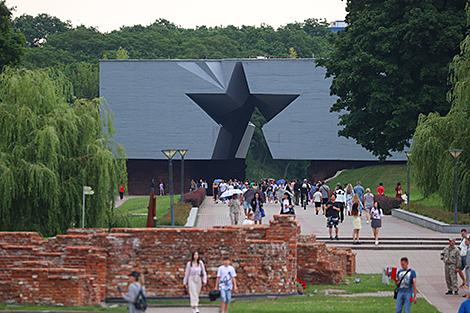 Мемориальная зона 