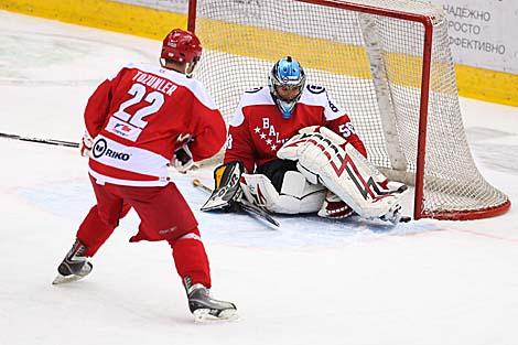 Команда ОАЭ в первом матче Рождественского турнира одолела сборную Балкан