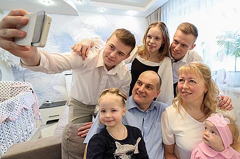 Неделю родительской любви в Гродненской области отметят конкурсами, челленджами и фестивалями