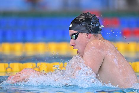 Белорусский пловец Малышко стал чемпионом олимпийского фестиваля на 200-метровке брассом