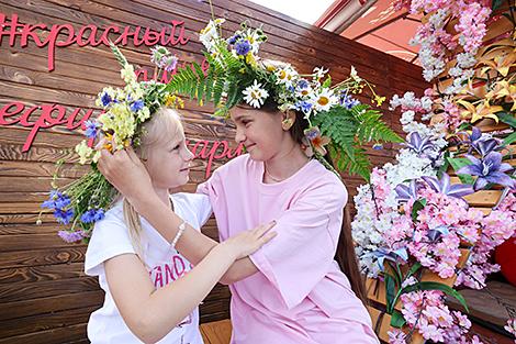 Еще больше локаций и новые концепции. Праздник 