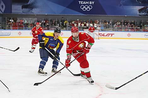 Хоккейная команда Президента Беларуси победила брестчан в полуфинале любительского турнира