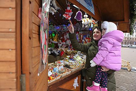 Сезон предновогодних ярмарок стартует в Минской области 15 декабря