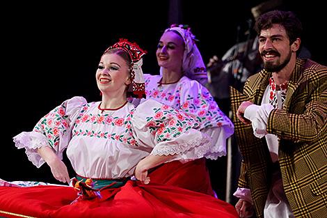 Весеннюю программу представит ансамбль 