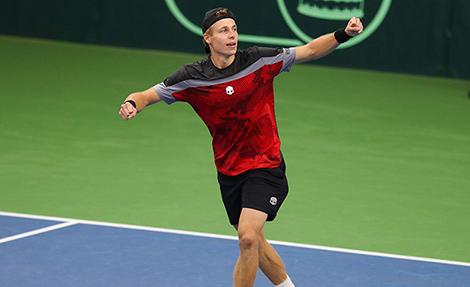 Белорусский теннисист Илья Ивашко выиграл турнир в Стамбуле