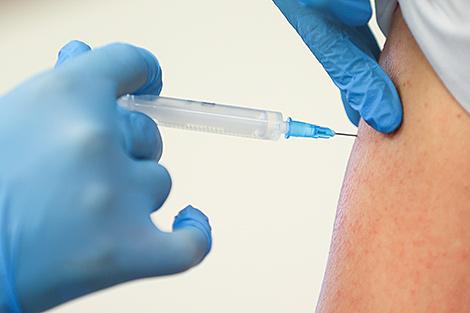 Более 4,58 млн белорусов прошли полный курс вакцинации против COVID-19