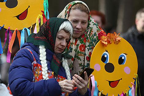 В Минске начинаются масленичные гуляния. Где угоститься блинами