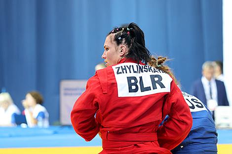 Белорусская самбистка Анжела Жилинская взяла серебро чемпионата мира