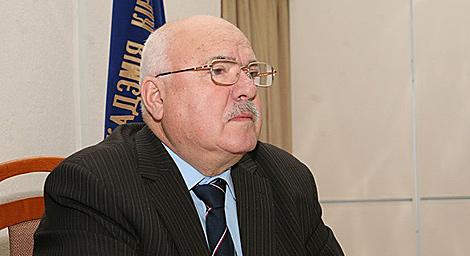 Союз писателей Беларуси объявил конкурсы к 75-летию освобождения Беларуси и Победы в ВОВ