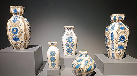 Творческое наследие фарфорового завода представили на выставке 