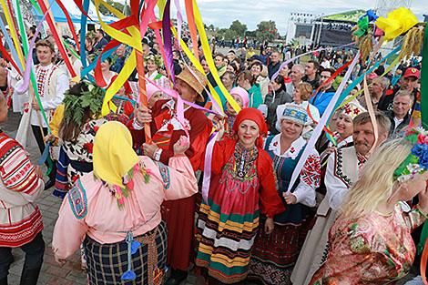 Международный фестиваль народного творчества 