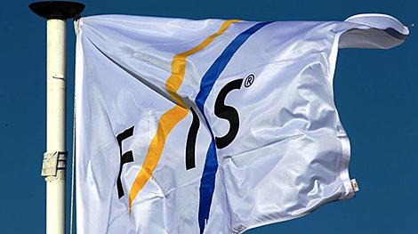 FIS допустила лыжников из Беларуси и России к стартам в нейтральном статусе