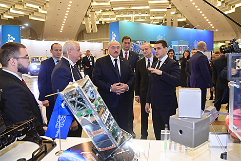 Лукашенко о выставке 