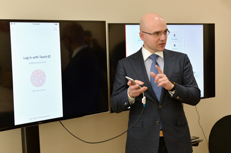 Лукашенко поддержал идею создания условий для использования в Беларуси беспилотных автомобилей