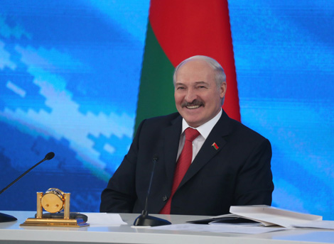 Лукашенко: Белорусы и россияне должны сами строить свою жизнь, а не рассчитывать на Америку