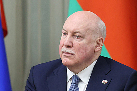 Мезенцев: поступательное развитие Беларуси - лучший ответ попыткам извне дестабилизировать ситуацию в стране