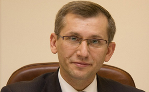 Квятковский: Безвизовый въезд для иностранных туристов целесообразно распространить на Брест и Гродно