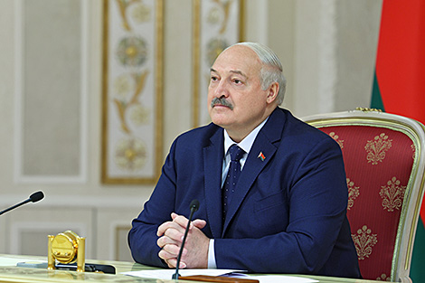 Лукашенко вновь заявил о необходимости повышения в Беларуси производительности труда