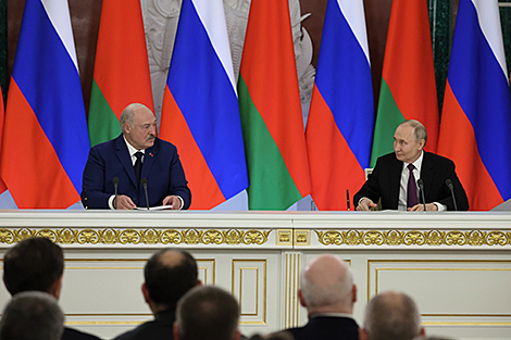Лукашенко: Беларусь и Россия сегодня находятся в авангарде борьбы за справедливое мироустройство