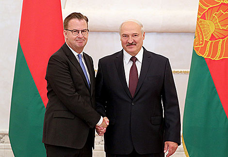 Лукашенко: мы нацелены на прагматичные отношения с ЕС без необходимости выбора между Востоком и Западом