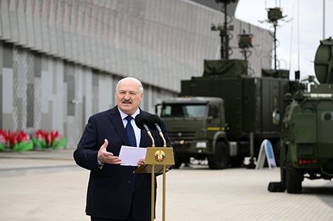 Лукашенко: мы живем в спокойной, мирной, доброй стране, ее надо сберечь